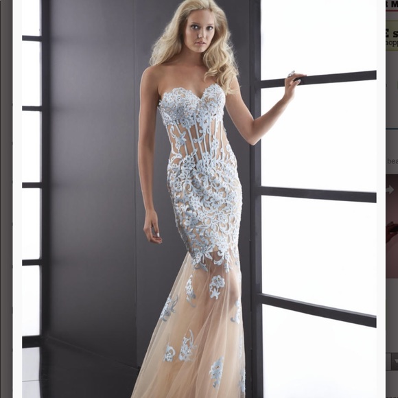 Prom Dresses Over 500 Dollars